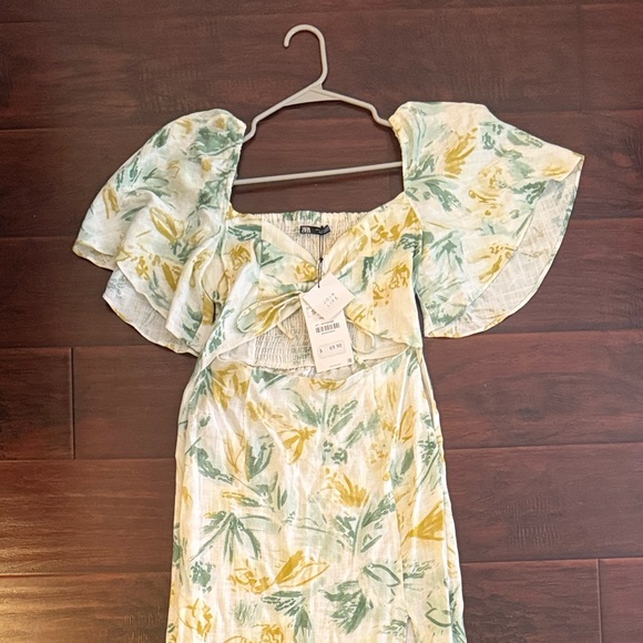 Zara Tropical pattern dress - Picture 1 of 3